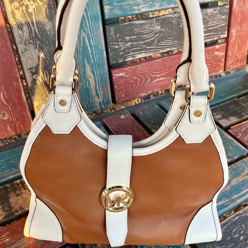 Michael Kors Hudson Brown and White Shoulder Bag